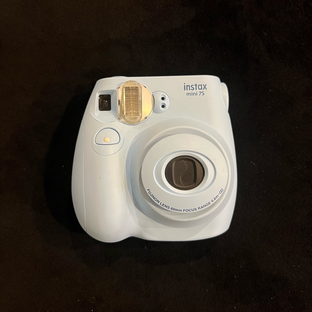 Polaroid Camera-Instax Mini 7s Sky Blue 🦋